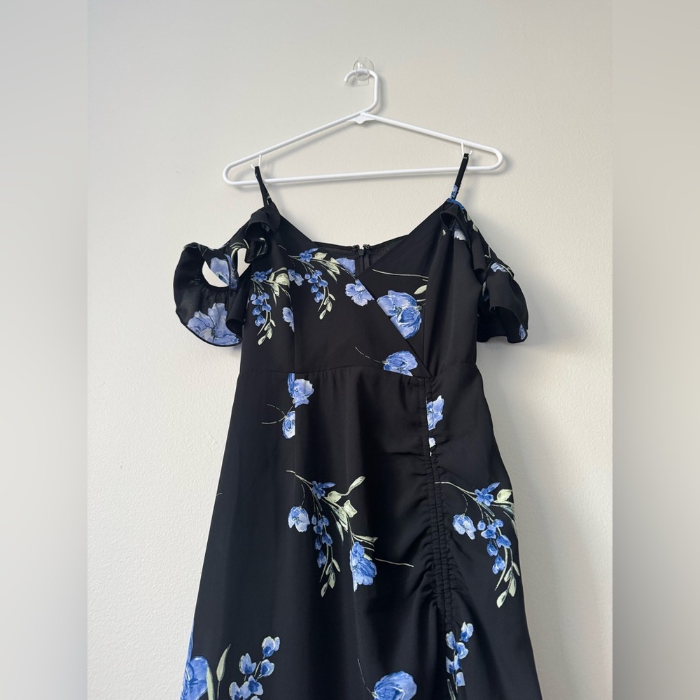 FOREVER 21 Floral Slip Women's Long Dress Adjustable Straps Size S NWT - Picture 3 of 12